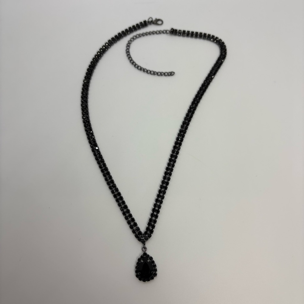 Black Crystal Teardrop Rhinestone Necklace And Earrings, Brand New - Picture 8 of 10